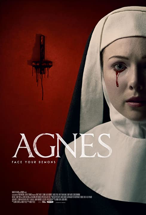 Aktris muda Hayley Mc Farland yang berperan sebagai karakter Agnes juga layak mendapat sanjungan