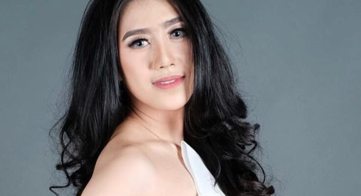 Debut si cantik Rina Icha berkarir sebagai produser 'Menyerah'