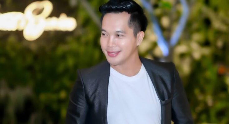 Desainer Abuychow komentari soal anak-anak Citayam Fashion Week