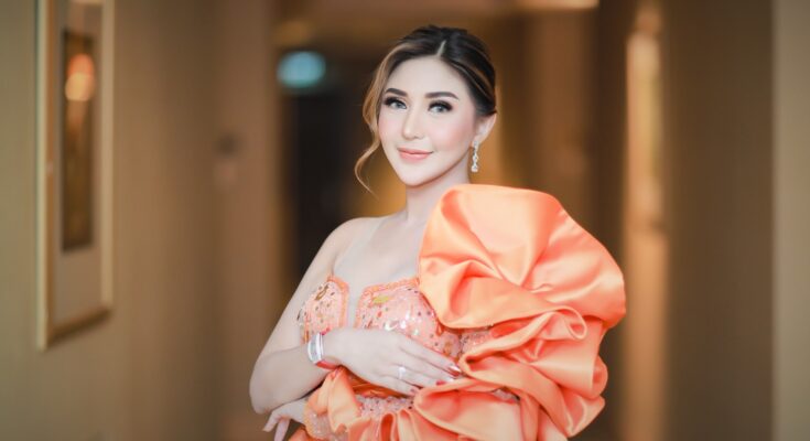 alda augustine menginjak kepala tiga