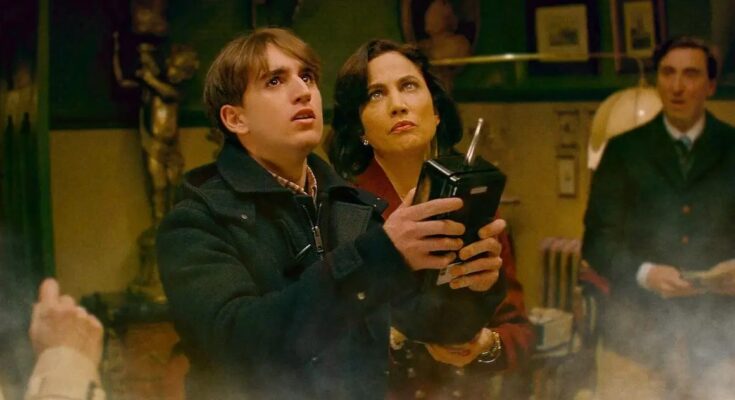 Phenomena Film Horor Spanyol, Humoris Dan Tegang
