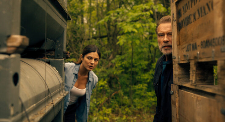 Fubar: Nostalgia Serba Tanggung Dengan Arnold Schwarzenegger