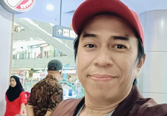 ray rusdi - syaitan munafik -pojoksinema.com