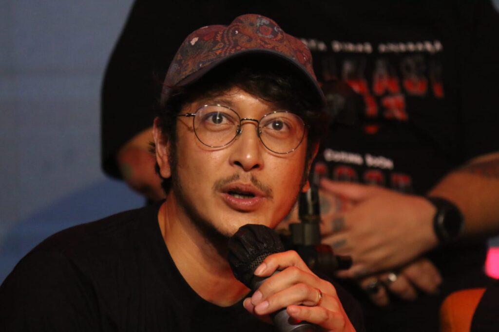 dimas anggara - sutradara aplikasi iblis