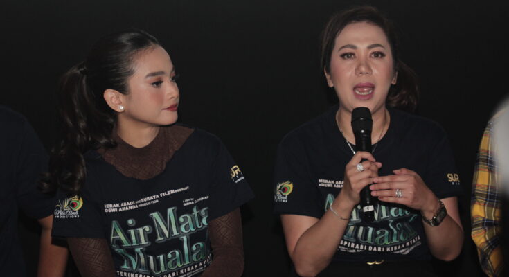 dewi amanda dan acha septriasa