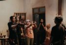 Temani Musim Liburan, Sutradara Chiska Doppert Bawa Horor Komedi “Dukun Magang”