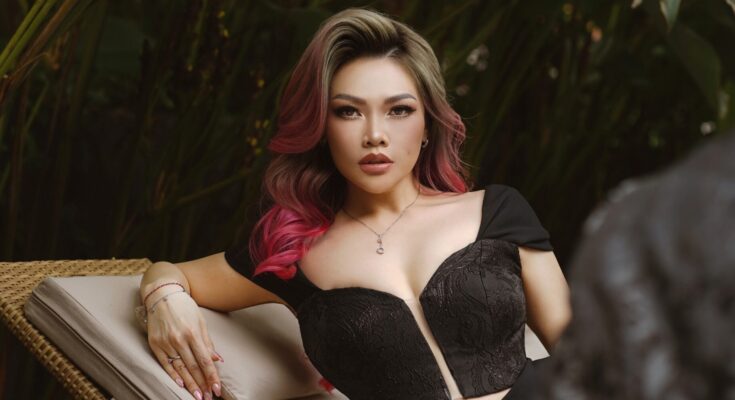 Kiprah 26 Tahun Lenny Ivylen Di Panggung Mode Tanah Air